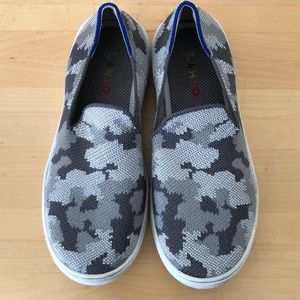 Rothy Slip On Sneakers Child Size 4